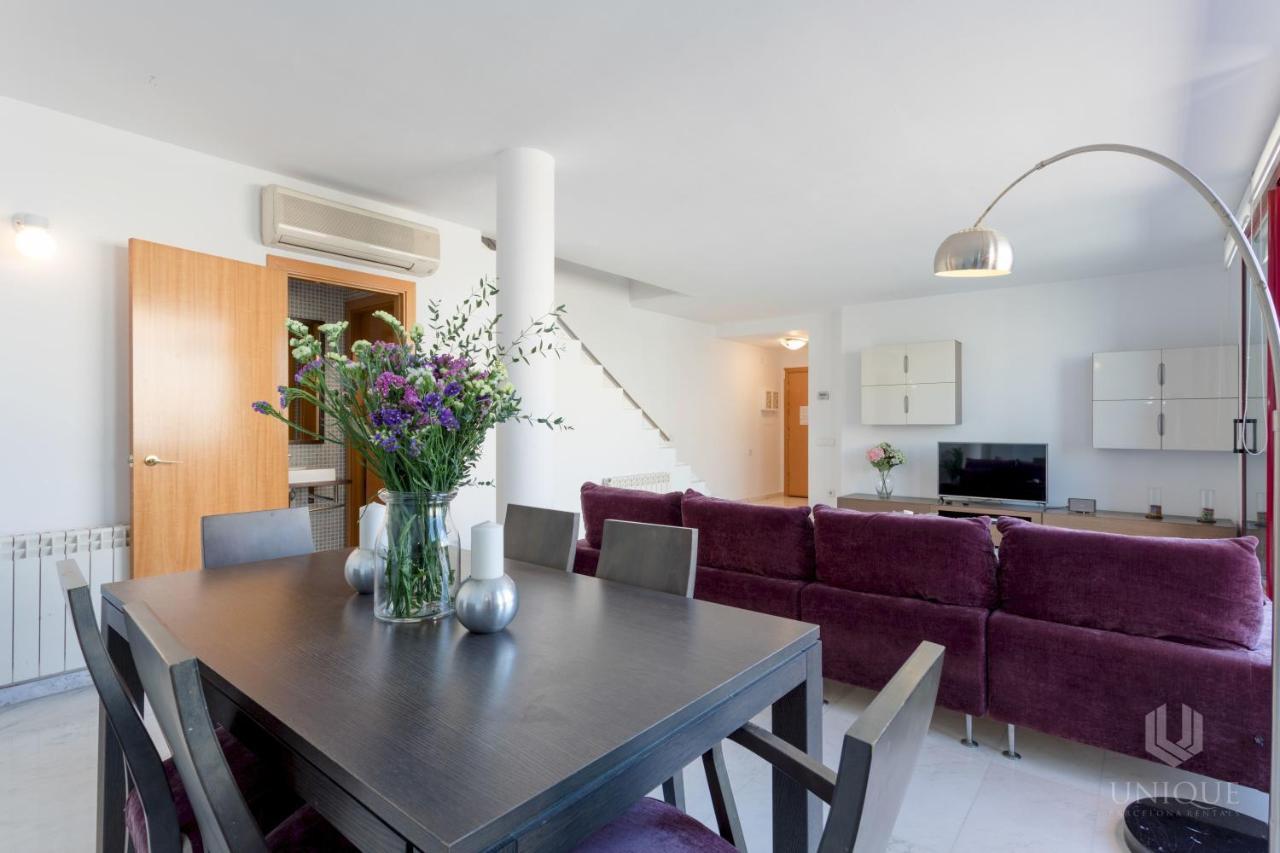 Unique Rentals - Stylish Seafront Duplex Barcelona Exterior photo